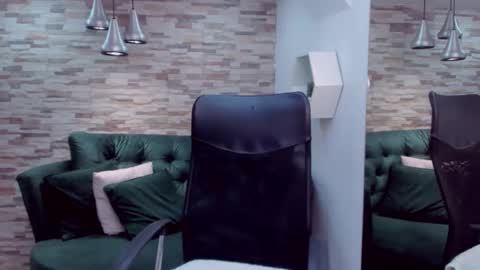 Snapshot of sharon_titts chatting on November 2025 01:11:01 PM sharon online show from November 2025 01:11:01 PM