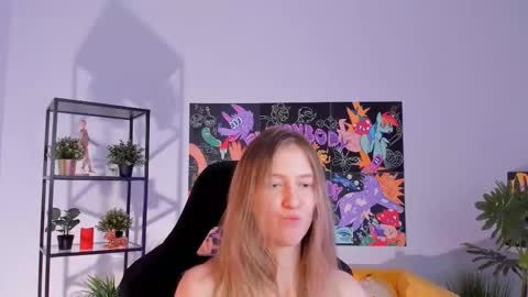 Snapshot of sharonevansi chatting on February 2025 05:01:02 PM Sharon online show from February 2025 05:01:02 PM