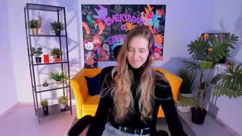 Snapshot of sharonevansi chatting on February 2025 12:43:01 PM Sharon online show from February 2025 12:43:01 PM