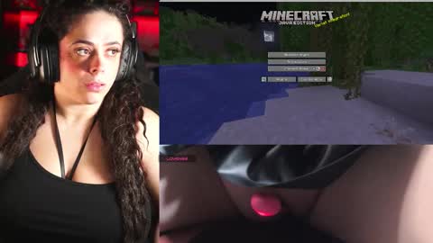 Snapshot of sharonurb3x chatting on March 2026 09:53:02 PM sharonurb3x online show from March 2026 09:53:02 PM