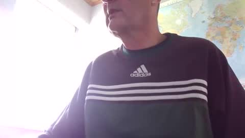 Peter online show from September 2025 10:37:01 AM