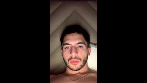 Snapshot of shawer97 chatting on February 2025 02:20:01 AM Shawer97 online show from February 2025 02:20:01 AM