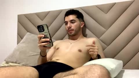 Snapshot of shawer97 chatting on March 2025 02:06:02 AM Shawer97 online show from March 2025 02:06:02 AM