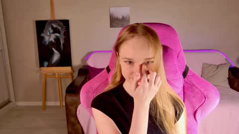 Shawty Mia online show from November 2025 02:17:01 PM