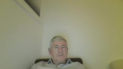 Snapshot of she52 chatting on November 2025 07:08:02 PM she52 online show from November 2025 07:08:02 PM