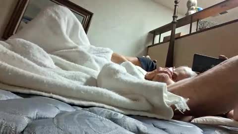 Snapshot of shebesuckn512405 chatting on December 2025 02:57:02 PM shebesuckn512405 online show from December 2025 02:57:02 PM