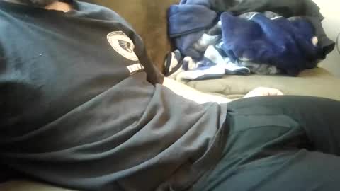 sheepydoggy45 online show from November 2025 05:37:01 PM