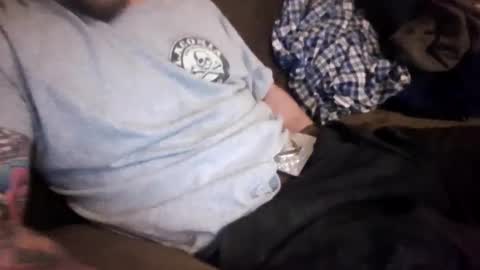 sheepydoggy45 online show from November 2025 01:39:01 AM