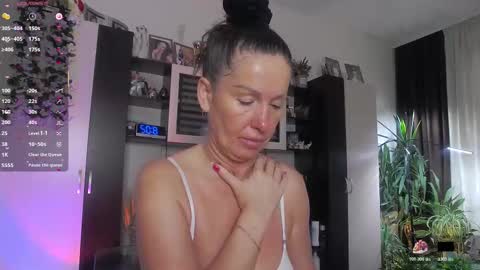 Sheila GMT 2 Tuesday Wednesday Friday Saturday Sunday- 8  5  online show from March 2026 05:02:02 AM