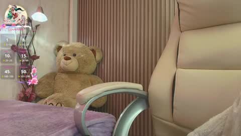 Snapshot of shelby_carson chatting on December 2024 06:53:02 AM Shelby cute online show from December 2024 06:53:02 AM