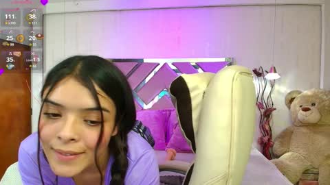 Snapshot of shelby_carson chatting on January 2025 11:50:01 PM Shelby cute online show from January 2025 11:50:01 PM