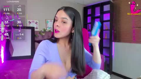 Snapshot of shelby_carson chatting on November 2025 12:49:01 PM Shelby cute online show from November 2025 12:49:01 PM