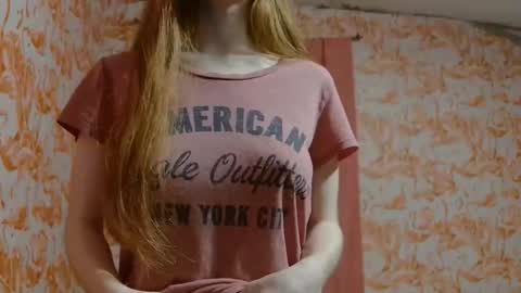 Erika online show from November 2025 12:54:02 AM