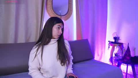 Snapshot of shelleymorell chatting on October 2025 02:31:01 PM Transmission schedule Monday - Friday 715 am to 200 pm time Colombia online show from October 2025 02:31:01 PM