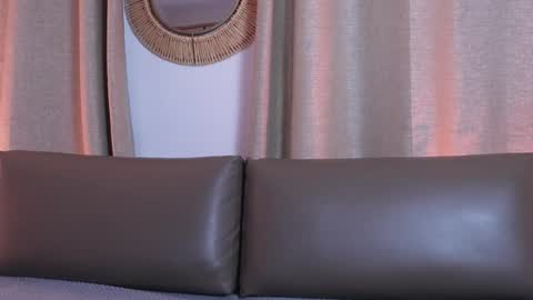 Snapshot of shelleymorell chatting on November 2025 12:38:01 PM Transmission schedule Monday - Friday 715 am to 200 pm time Colombia online show from November 2025 12:38:01 PM