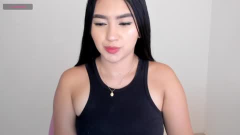 Snapshot of shelly_rohades chatting on June 2026 03:41:02 AM online show from June 2026 03:41:02 AM