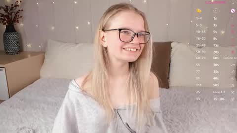 shellyboom online show from February 2026 06:51:02 PM