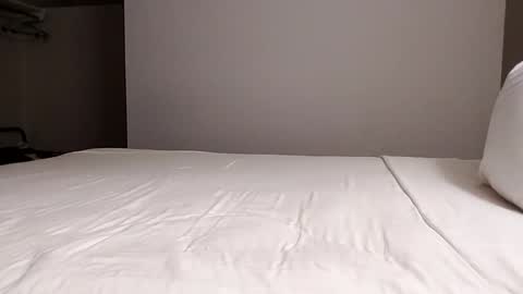 sherbearxrayghost online show from November 2025 01:05:02 AM