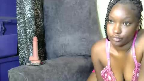 Snapshot of sherry_comet chatting on December 2025 11:46:02 PM sherry online show from December 2025 11:46:02 PM