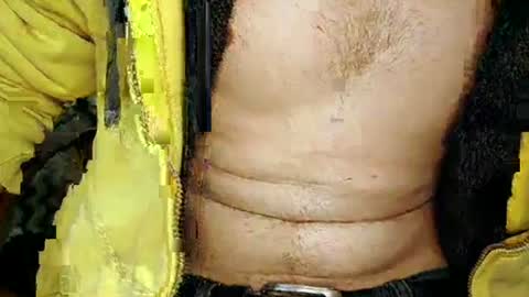 Snapshot of sherrybabu chatting on December 2024 02:54:01 AM Qais online show from December 2024 02:54:01 AM