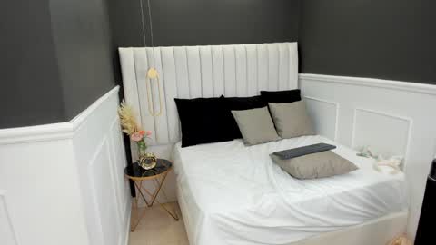 Sheryl online show from February 2025 08:10:01 PM