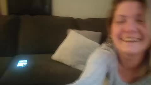 Snapshot of sheseemsinnocent chatting on January 2025 01:59:02 AM sheseemsinnocent online show from January 2025 01:59:02 AM