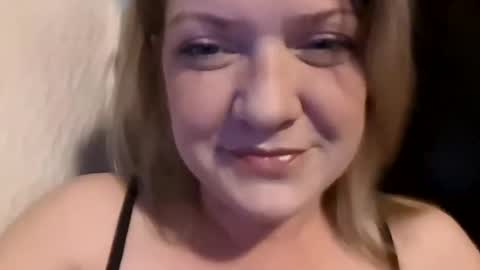 Snapshot of sheseemsinnocent chatting on January 2025 12:50:01 PM sheseemsinnocent online show from January 2025 12:50:01 PM