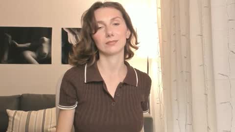 Snapshot of shesleepsnaked chatting on January 2026 03:49:01 PM shesleepsnaked online show from January 2026 03:49:01 PM