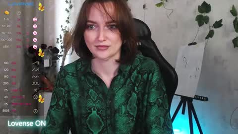 Snapshot of sheslike_firstlove chatting on October 2025 11:38:02 AM Vanessa online show from October 2025 11:38:02 AM