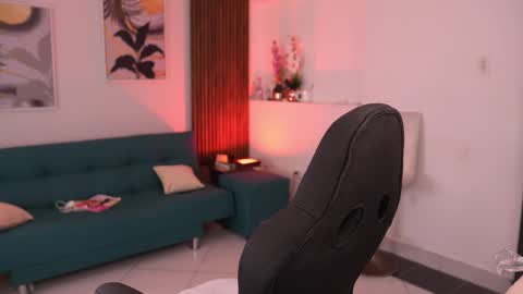 Sheyla Bakerr  online show from January 2026 11:04:01 AM