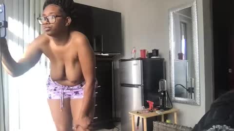 shiishiilove4 online show from December 2025 10:06:01 PM