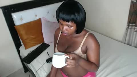 shinadee online show from November 2025 10:13:02 AM