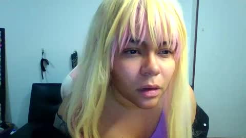 Snapshot of shineex chatting on February 2025 05:15:02 AM Shinee online show from February 2025 05:15:02 AM