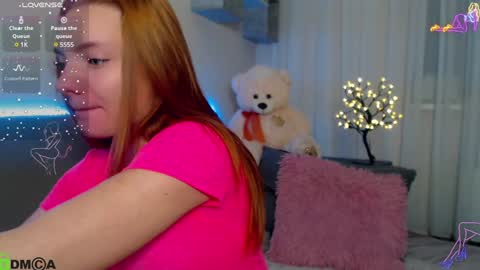 Snapshot of shinelikea_diamond chatting on January 2025 04:43:01 PM Alexis online show from January 2025 04:43:01 PM