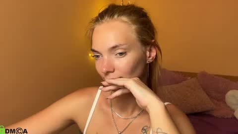 Alexis online show from July 2026 07:20:02 PM