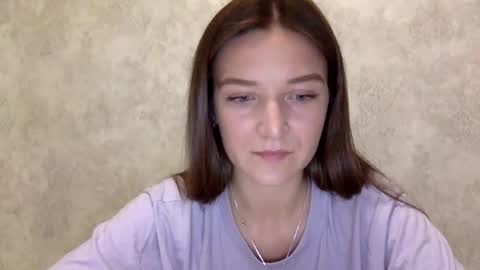 Snapshot of shining_pearl chatting on September 2025 07:28:01 PM Jesica online show from September 2025 07:28:01 PM