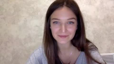 Snapshot of shining_pearl chatting on October 2025 08:28:02 PM Jesica online show from October 2025 08:28:02 PM