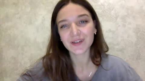 Snapshot of shining_pearl chatting on November 2025 10:01:01 PM Jesica online show from November 2025 10:01:01 PM