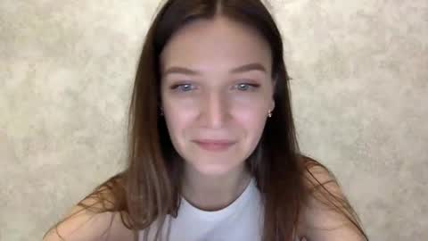 Jesica online show from April 2026 07:11:01 PM