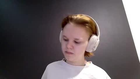 Emma online show from February 2026 08:07:02 AM