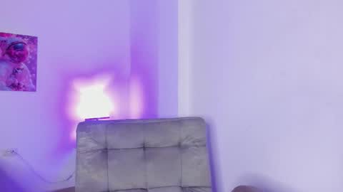 Snapshot of shizuka_11 chatting on November 2025 11:01:02 AM shizuka 11 online show from November 2025 11:01:02 AM