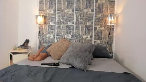 SHOFIA online show from February 2026 10:26:01 PM