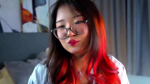 Naomi online show from April 2026 11:04:02 AM