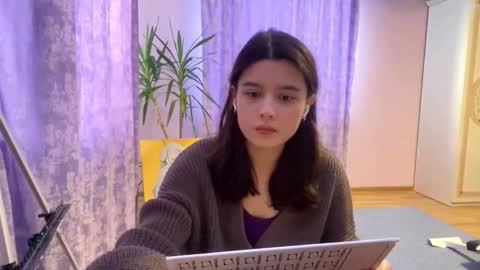 Marie online show from January 2026 12:09:02 PM