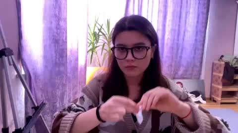 Marie online show from February 2026 12:11:01 PM