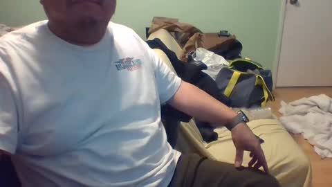 Snapshot of shortmex24br chatting on January 2025 11:01:02 PM Jose R online show from January 2025 11:01:02 PM