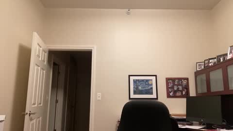 Snapshot of showmet chatting on January 2025 03:17:02 AM Chicago Guy online show from January 2025 03:17:02 AM