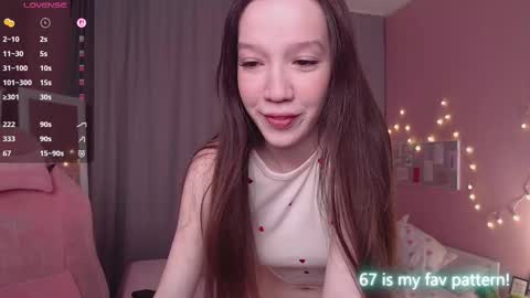 Snapshot of shriya_saran chatting on November 2025 02:17:01 PM Neila online show from November 2025 02:17:01 PM