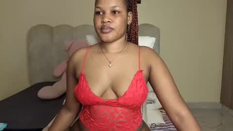Snapshot of shugacubee chatting on May 2026 01:00:01 AM EVA online show from May 2026 01:00:01 AM