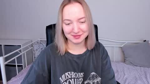 Snapshot of shy_annacutie chatting on February 2025 07:12:02 AM Anna online show from February 2025 07:12:02 AM